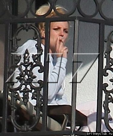 Бритни в Беверли Хиллз04.jpg(Бритни Спирс, Britney Spears)
