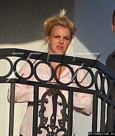 Бритни в Беверли Хиллз23.jpg(Бритни Спирс, Britney Spears)