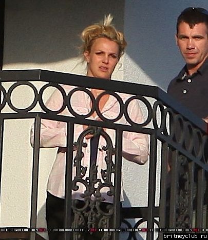 Бритни в Беверли Хиллз24.jpg(Бритни Спирс, Britney Spears)