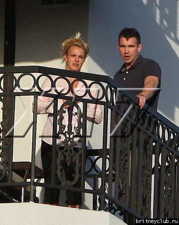 Бритни в Беверли Хиллз25.jpg(Бритни Спирс, Britney Spears)