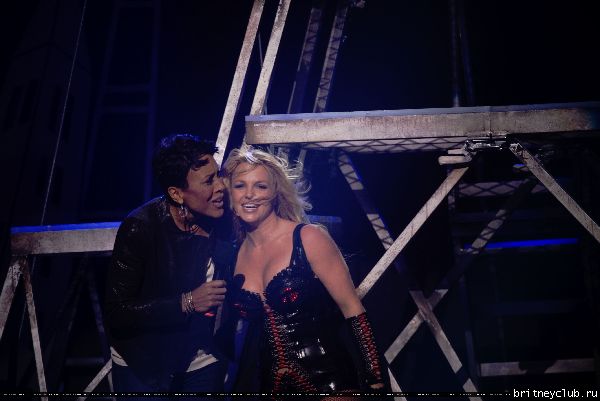 Выступление Бритни на шоу Good Morning America (Till The World Ends)53.jpg(Бритни Спирс, Britney Spears)