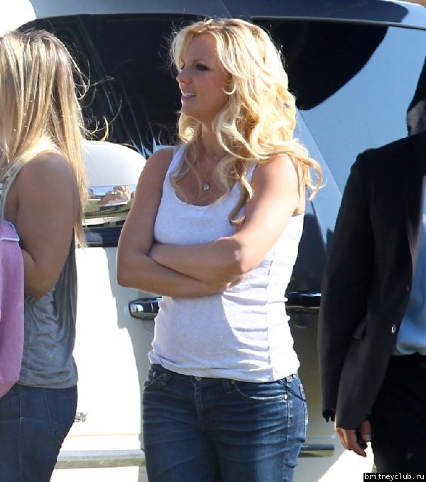 Бритни на съемках юмористической сценки для шоу Jimmy Kimmel61.jpg(Бритни Спирс, Britney Spears)