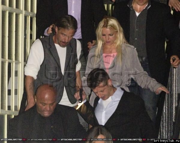 Бритни покидает клубы Troubadour и Factory08.jpg(Бритни Спирс, Britney Spears)