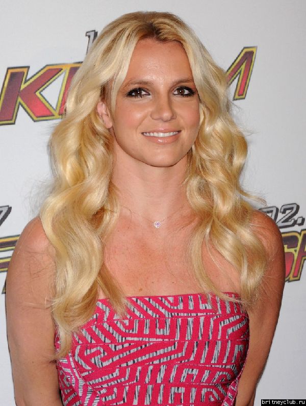 Бритни на концерте Kiis FM Wango Tango050.jpg(Бритни Спирс, Britney Spears)