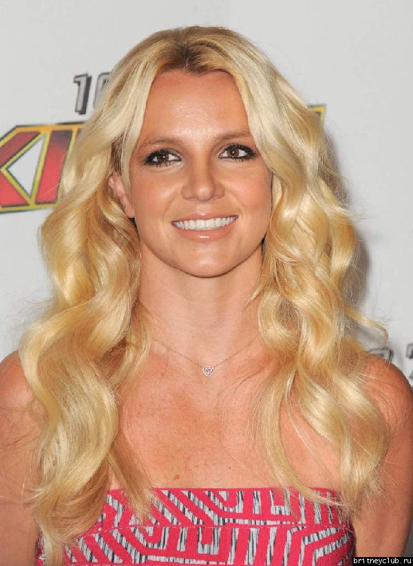 Бритни на концерте Kiis FM Wango Tango078.jpg(Бритни Спирс, Britney Spears)