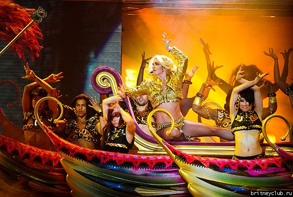 The Femme Fatale Tour в Сакраменто17.jpg(Бритни Спирс, Britney Spears)