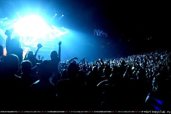 The Femme Fatale Tour в Хьюстоне10.jpg(Бритни Спирс, Britney Spears)