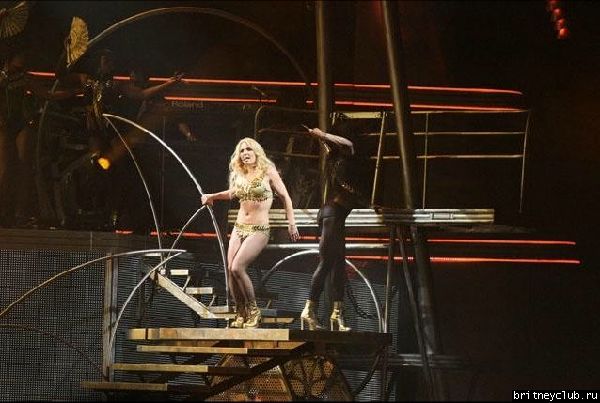 The Femme Fatale Tour в Атланте16.jpg(Бритни Спирс, Britney Spears)