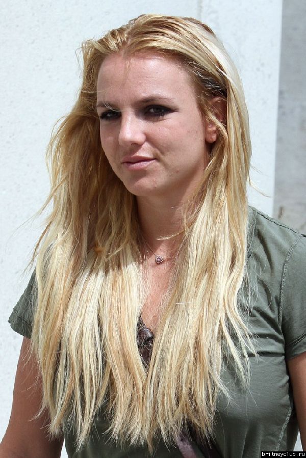 Бритни покидает Лос-Анджелес18.jpg(Бритни Спирс, Britney Spears)