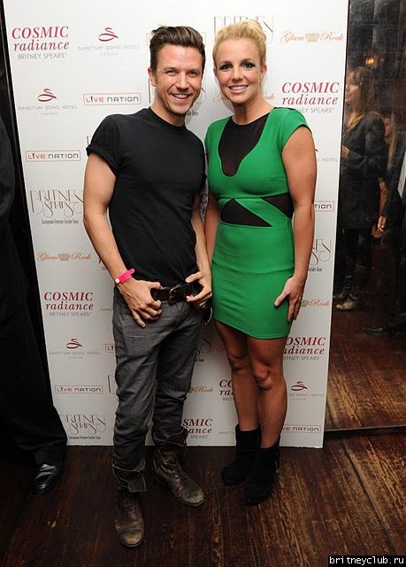 Бритни на вечеринке European Femme Fatale Tour Launch Party14.jpg(Бритни Спирс, Britney Spears)