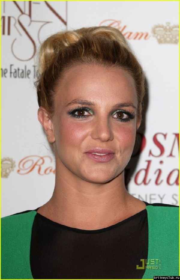 Бритни на вечеринке European Femme Fatale Tour Launch Party34.jpg(Бритни Спирс, Britney Spears)