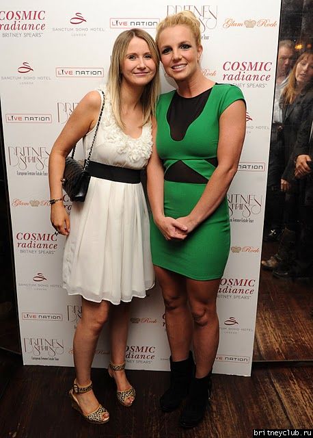 Бритни на вечеринке European Femme Fatale Tour Launch Party5.jpg(Бритни Спирс, Britney Spears)