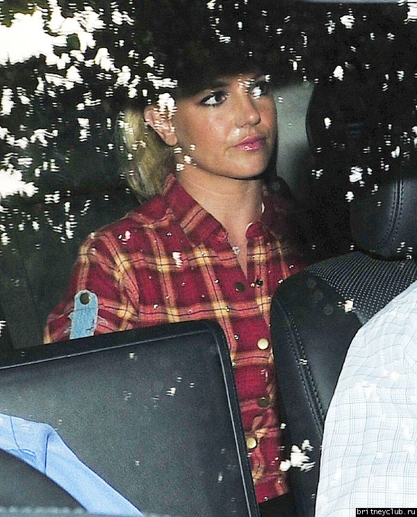 Бритни у студии Kiss FM в Лондоне054.jpg(Бритни Спирс, Britney Spears)