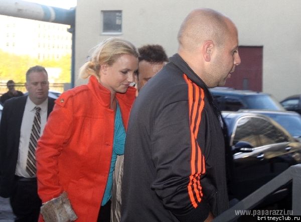Бритни посещает дизайн студию Киры Пластининой07.jpg(Бритни Спирс, Britney Spears)