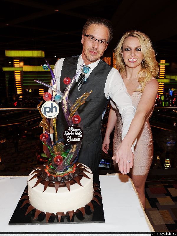 Бритни и Джейсон на вечеринке в Planet Hollywood04.jpg(Бритни Спирс, Britney Spears)