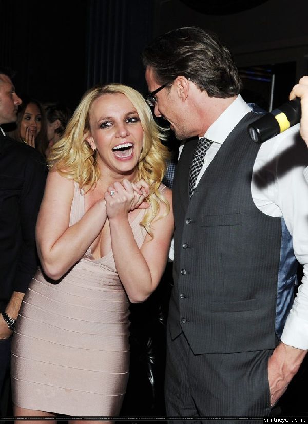 Бритни и Джейсон отмечают помолвку в клубе Chateau19.jpg(Бритни Спирс, Britney Spears)