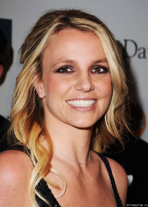 Бритни на вечеринке Clive Davis Grammy pre-party04.jpg(Бритни Спирс, Britney Spears)