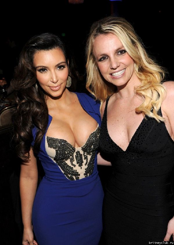 Бритни на вечеринке Clive Davis Grammy pre-party05.jpg(Бритни Спирс, Britney Spears)