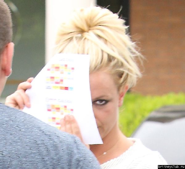 2012.05.01 - Бритни в Голливуде01.jpg(Бритни Спирс, Britney Spears)