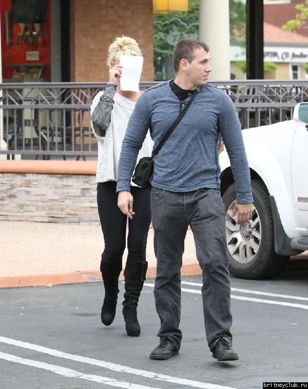 2012.05.01 - Бритни в Голливуде06.jpg(Бритни Спирс, Britney Spears)