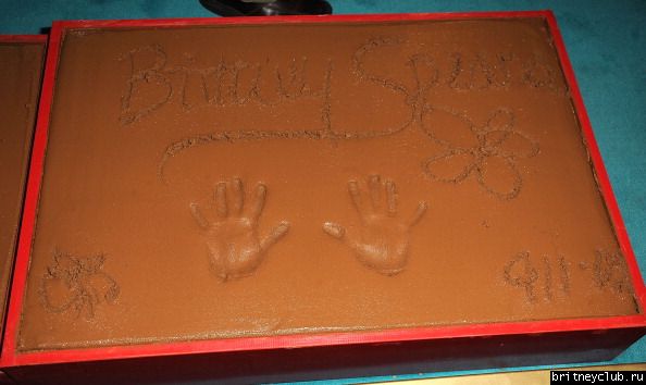 Бритни на церемонии Handprint Ceremony в Лос-Анджелесе12.jpg(Бритни Спирс, Britney Spears)