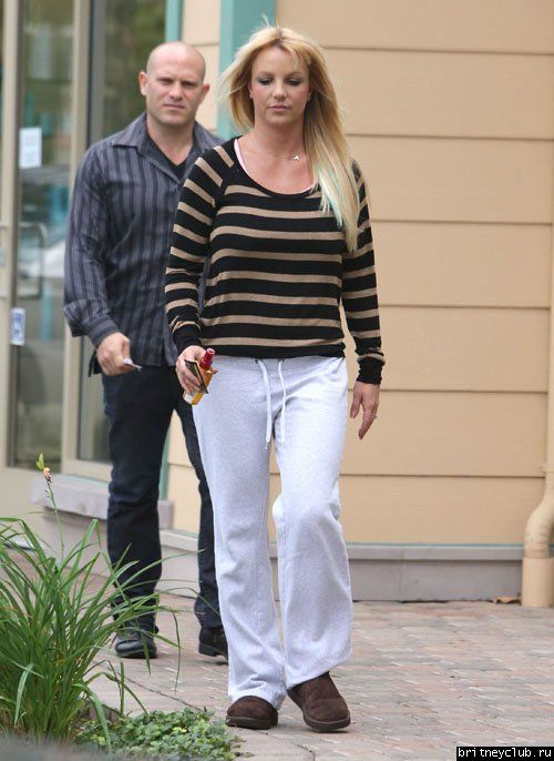 Бритни в Беверли Хиллз12.jpg(Бритни Спирс, Britney Spears)