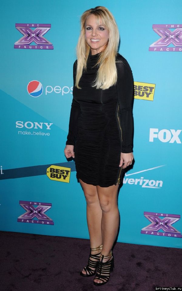 Бритни на вечеринке The X Factor Finalists Party11.jpg(Бритни Спирс, Britney Spears)