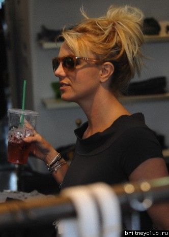 Бритни в Беверли Хиллз30.jpg(Бритни Спирс, Britney Spears)