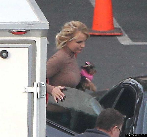 Бритни и Джейсон приехали в студию X-Factor08.jpg(Бритни Спирс, Britney Spears)