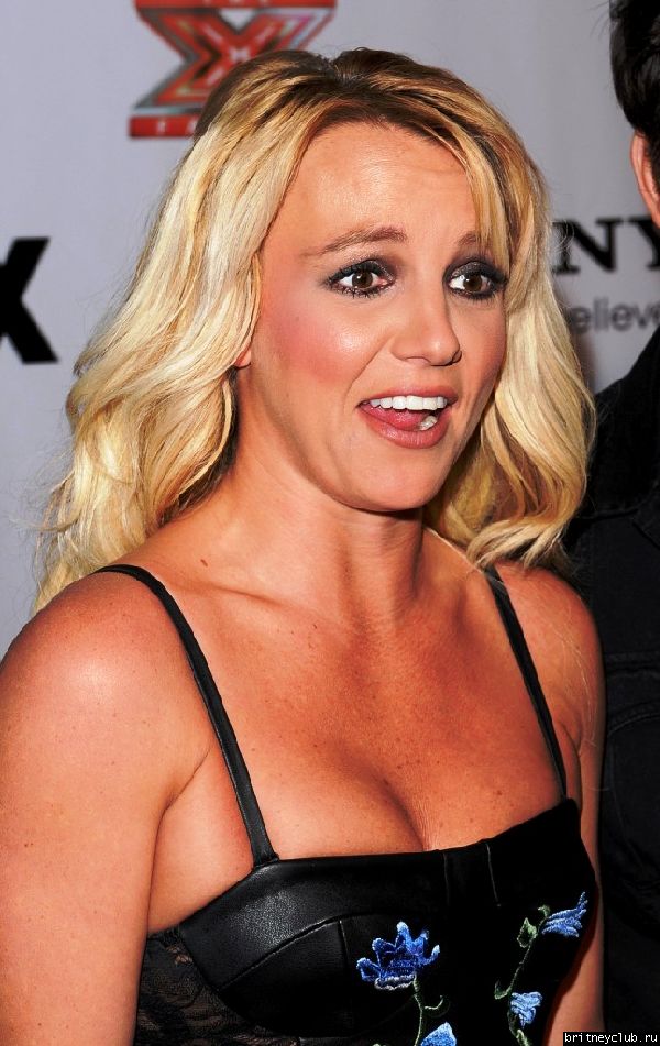 Бритни на вечеринке в честь 4-ки финалистов The X Factor39.jpg(Бритни Спирс, Britney Spears)
