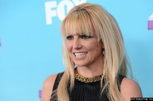 Бритни на пресс-конференции по случаю финала The X Factor USA44.jpg(Бритни Спирс, Britney Spears)