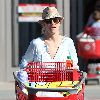 Бритни после шоппинга в бутике Calypso и гипермаркете Target