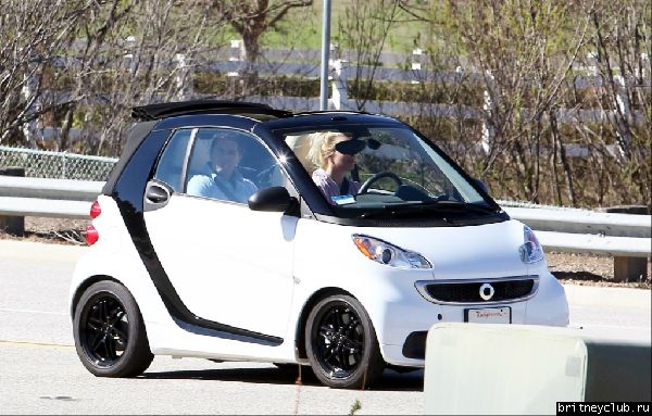 Бритни Спирс за рулем своего  Smart ForTwo.09.jpg(Бритни Спирс, Britney Spears)
