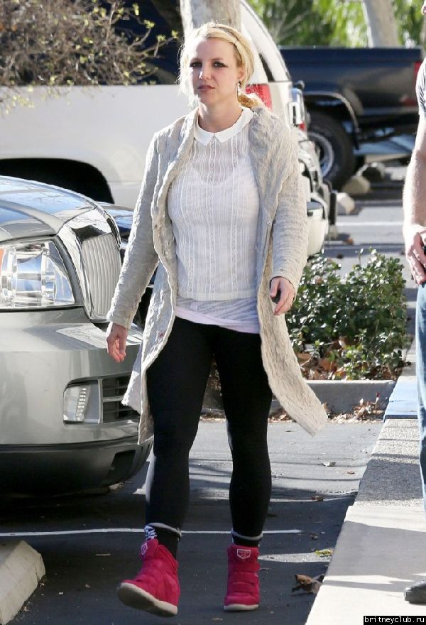 Бритни забирает детей из гимнастического зала!34.jpg(Бритни Спирс, Britney Spears)