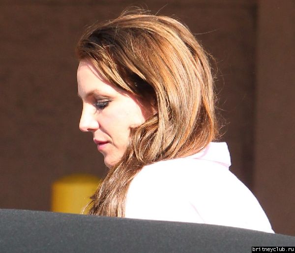 Бритни покидает супермаркет Target18.jpg(Бритни Спирс, Britney Spears)