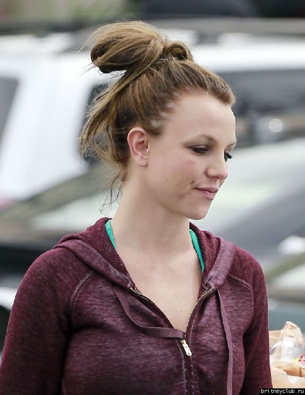 Бритни посетила супермаркет  Albertsons03.jpg(Бритни Спирс, Britney Spears)