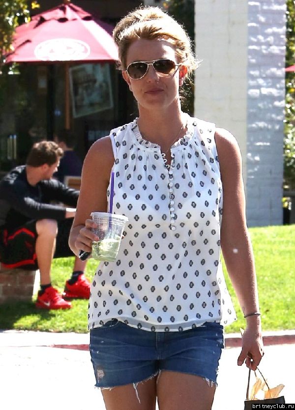 Бритни и Дэвид в  Thousand Oaks41.jpg(Бритни Спирс, Britney Spears)