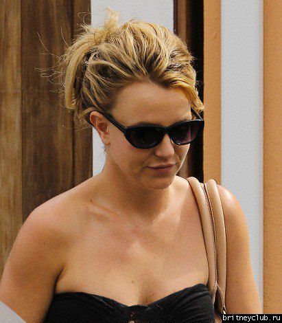 Бритни и Чарисса в Малибу7.jpg(Бритни Спирс, Britney Spears)