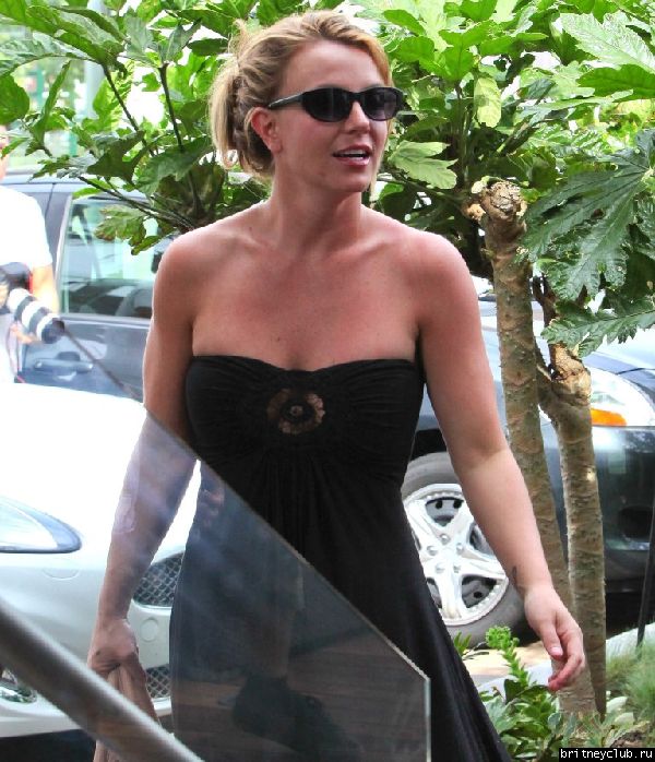 Бритни и Чарисса в Малибу9.jpg(Бритни Спирс, Britney Spears)