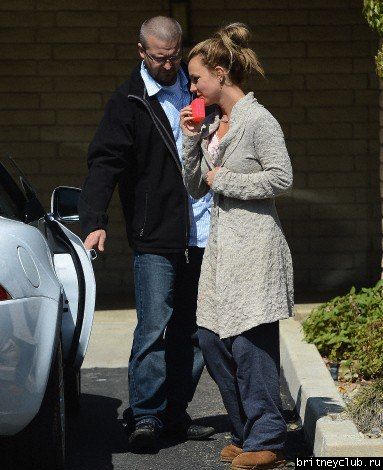 Бритни покидает стоматолога в Thousand Oaks6.jpg(Бритни Спирс, Britney Spears)