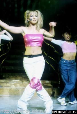 Mega gallery of Britney Spearsbomttour-wireimage-24.jpg(Бритни Спирс, Britney Spears)