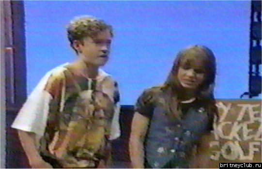 Mickey Mouse Club - Бритни и Джастин - Wacky Golf7.jpg(Бритни Спирс, Britney Spears)
