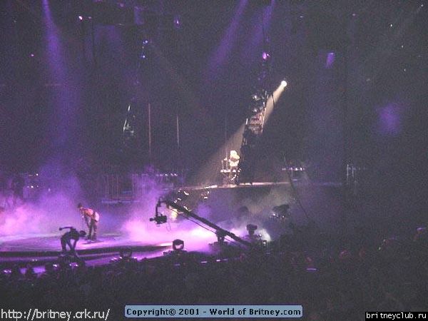 D.W.D. "Columbus, Ohio" (1 ноября 2001)11.jpg(Бритни Спирс, Britney Spears)