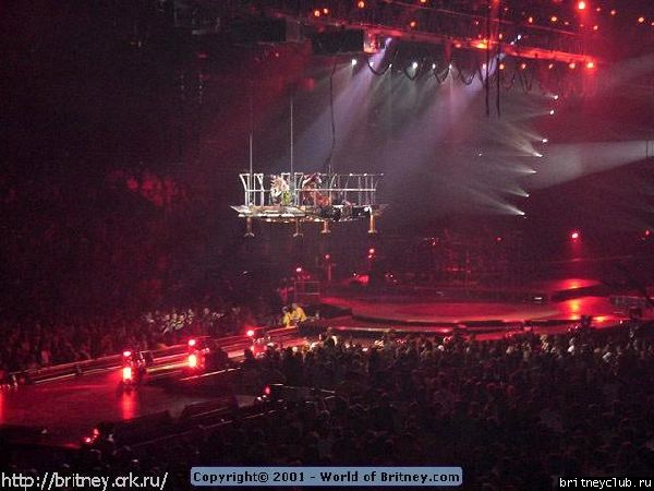 D.W.D. "Columbus, Ohio" (1 ноября 2001)37.jpg(Бритни Спирс, Britney Spears)