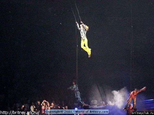 D.W.D. "Columbus, Ohio" (1 ноября 2001)42.jpg(Бритни Спирс, Britney Spears)