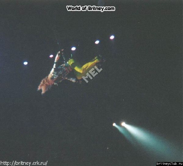 D.W.D. tour "Pittsburgh, PA" (2 ноября 2001 года)03.jpg(Бритни Спирс, Britney Spears)