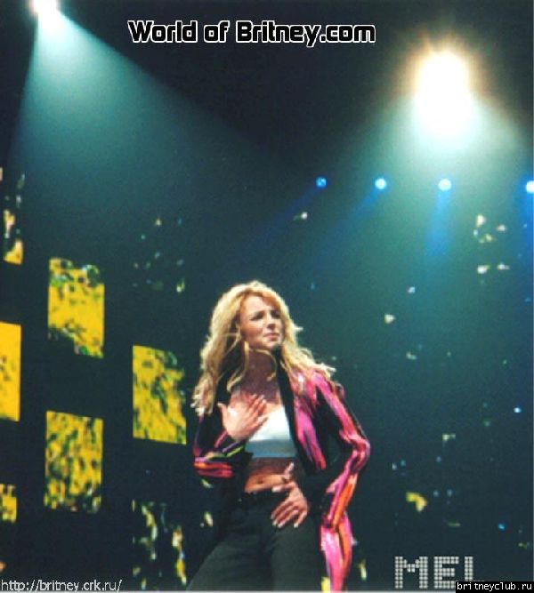 D.W.D. University Park, PA (8 ноября 2001 года)07.jpg(Бритни Спирс, Britney Spears)