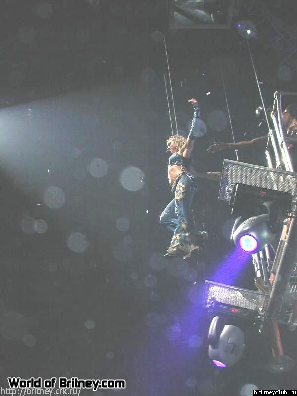D.W.D. tour Milwaukee, WI  (27 ноября 2001 года)2.jpg(Бритни Спирс, Britney Spears)